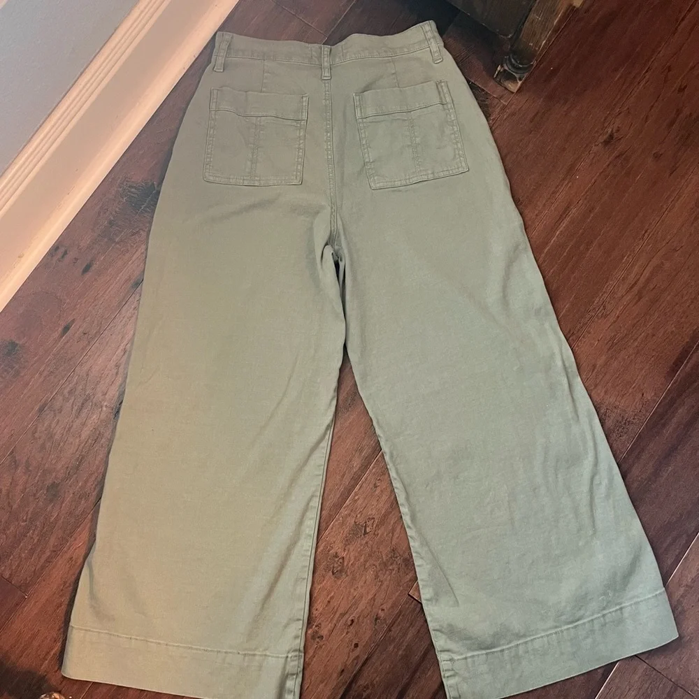 Evereve Joellle Stretch Linen Crop Wide Leg Pants Olive Green - Picture 7 of 13